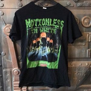 Men’s motionless in white tee